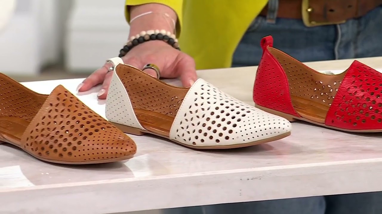 Miz Mooz Leather Flats - Gwenna on QVC - YouTube