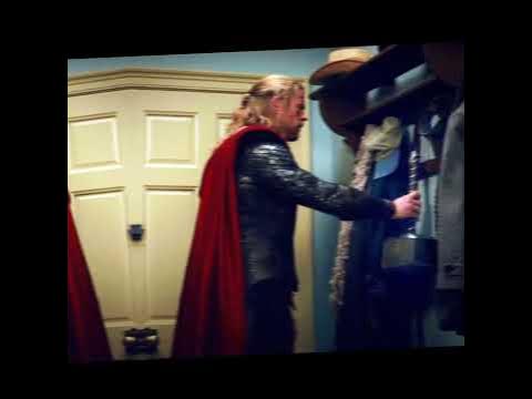 Никто не может поднять молот Тора. - YouTube