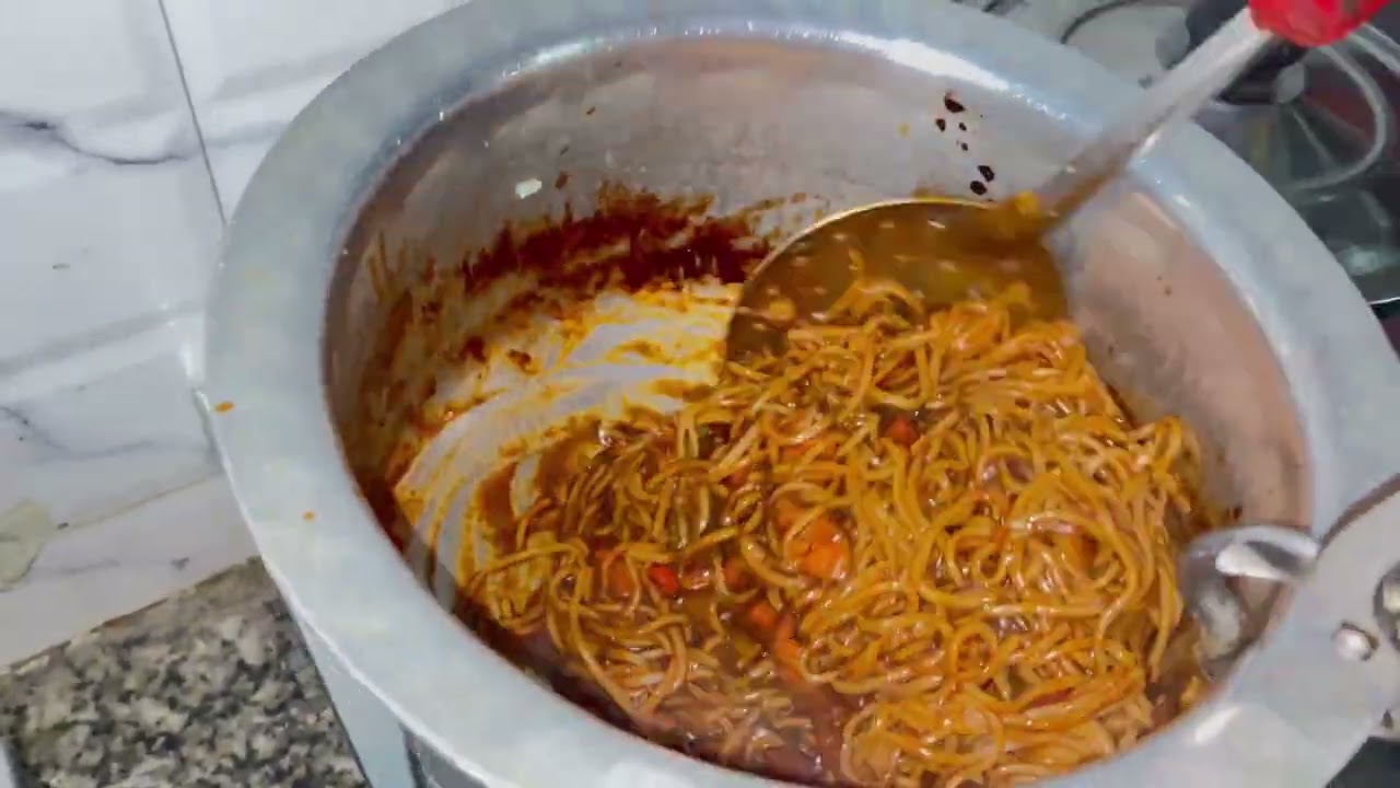 Chicken noodle spring rolls/ chicken roll iftar#shortvido#rending#recipe#viral#food#indianrecipes