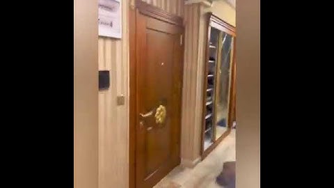 Deprem Sırasında Evin İçinde Video Kaydı Alan Vatandaş, İçinde Bulunduğu Binanın Yıkıldığı Anları K