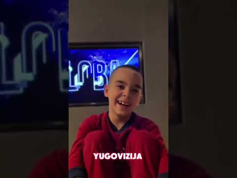 Zašto Žene Češu Oči????