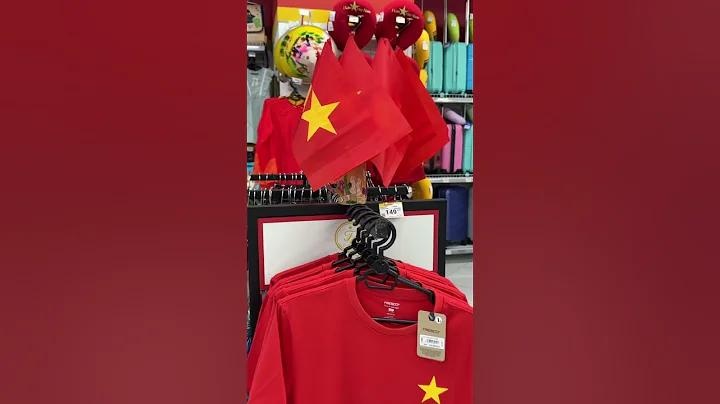MÀU CỜ ĐỎ THẮM LÀ MÀU CỦA TIM 11 August 2025 #sale #thoitrang #thinhhanh