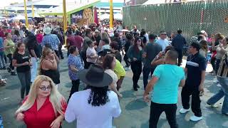 Ambiente en la pulga de Oakland CA