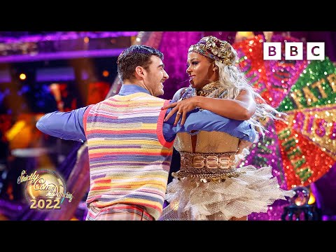 Fleur East & Vito Coppola Salsa to Break My Soul by Beyoncé ✨ BBC Strictly 2022