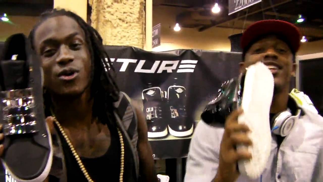 Audio Push x Shoeture Plug