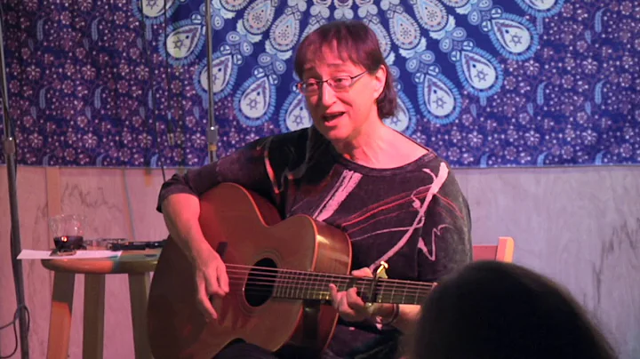 Leah Kaufman at the Joyful Jewell