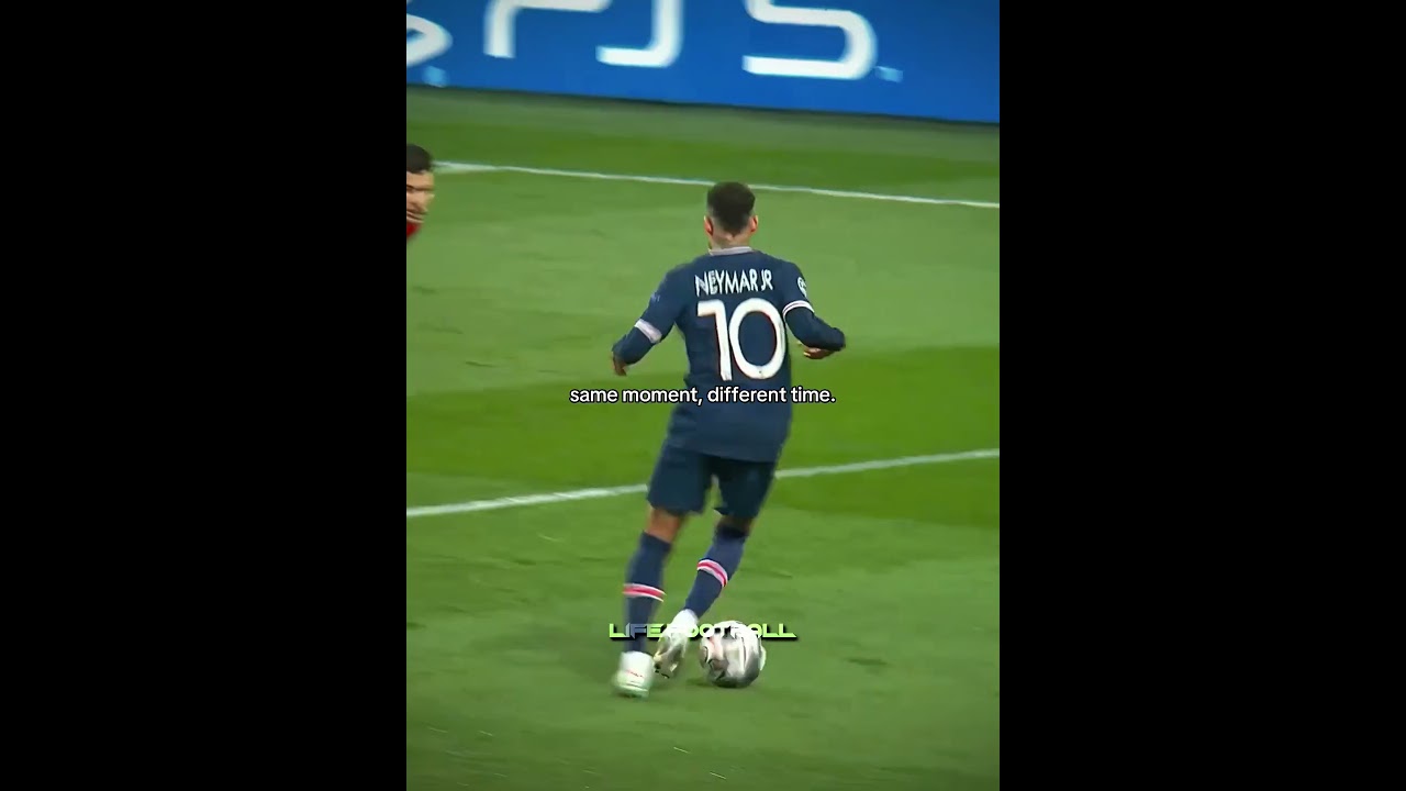 Same Moment But Different Time 😱😳 #shorts #football #soccer