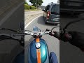 Pourquoi les automobilistes n’aiment pas les motards? #moto #automobile #royalenfield