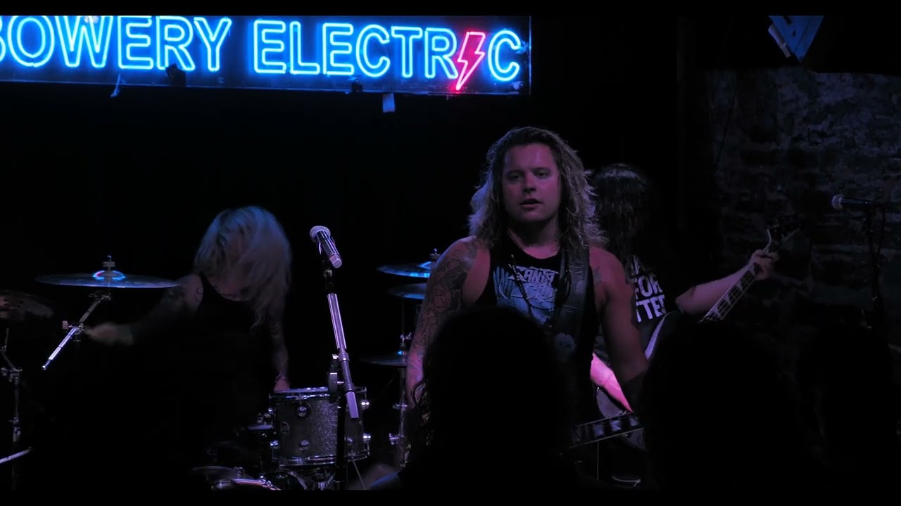 santa cruz, live in new york