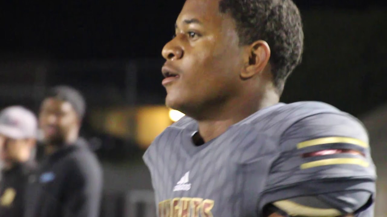 YouTubeでBishop's Footballを視聴 YouTubeでBishop's Footballを視聴