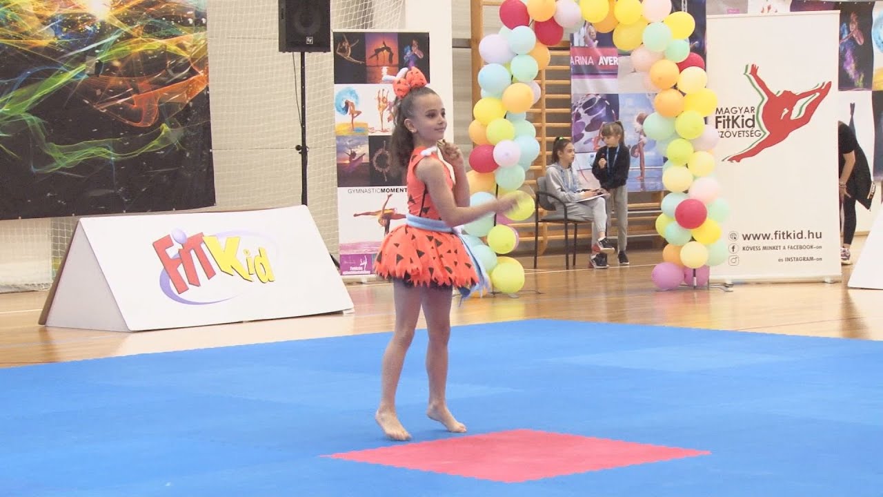 Jól teljesít Komárom új Fitkid csapata. Szép eredmények születtek a megmérettetéseken.