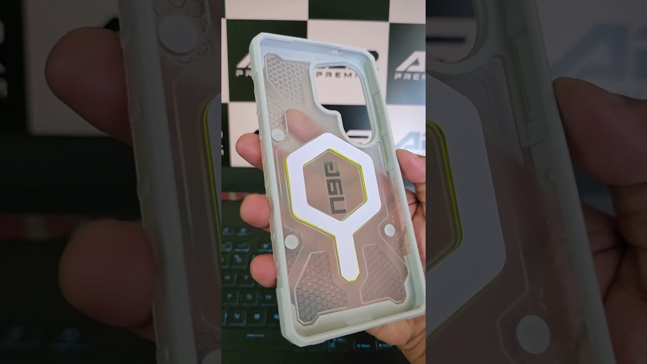 Play the product video for UAG Pathfinder Clear Case for Samsung Galaxy S26 Ultra | Magsafe Compatible