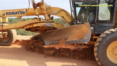 លីប៊ីល័រធ្វើការតម្រឹមផ្លូវ Extreme Motor Grader Operator Trimming Road Skills