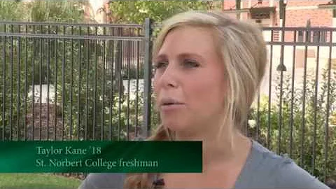 Freshman Move-In Day 2014