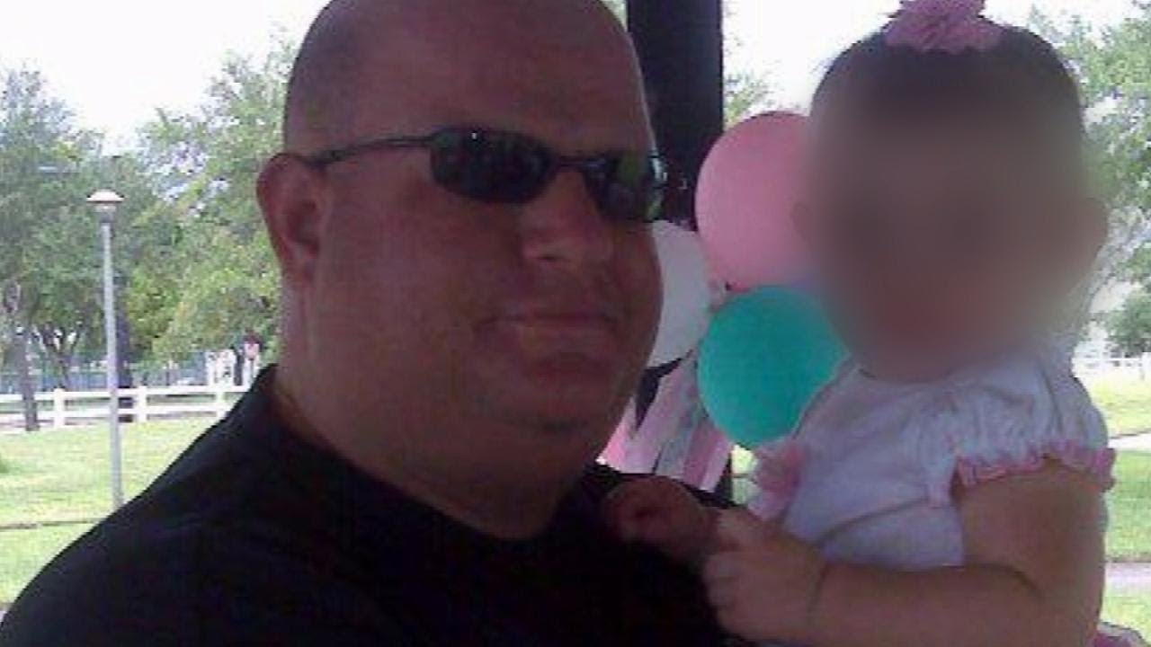 'Hero' football coach Aaron Feis 'died protecting others' in Florida school ...
