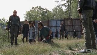 The Walking Dead 7x16 Shiva Saves Carl From Negan / All Out War Begins
