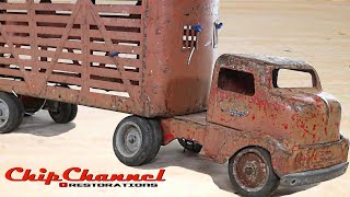 1953 Tonka COE Livestock Semi Truck Restoration