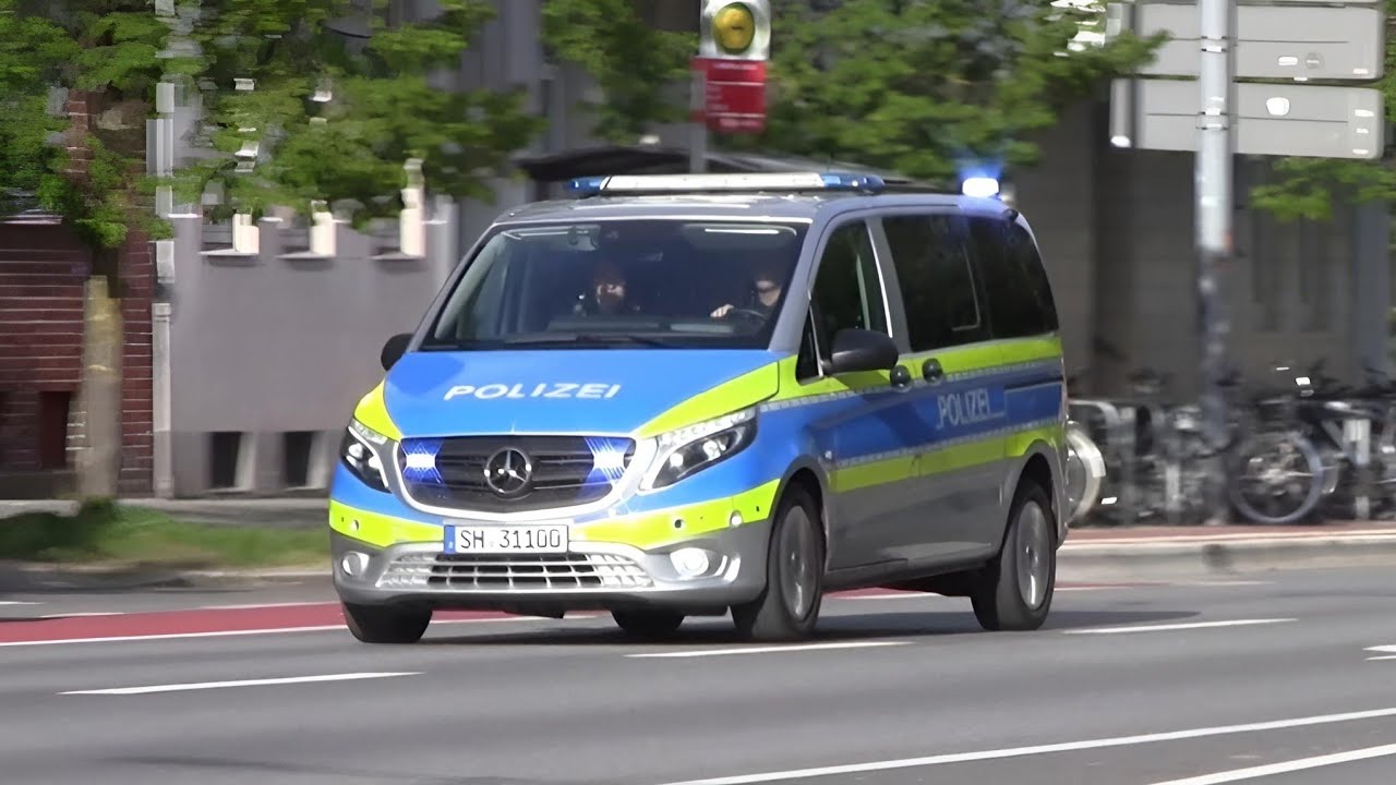 [Neuer FuStW] Einsatzfahrt neuer FuStW Polizei Kiel YouTube