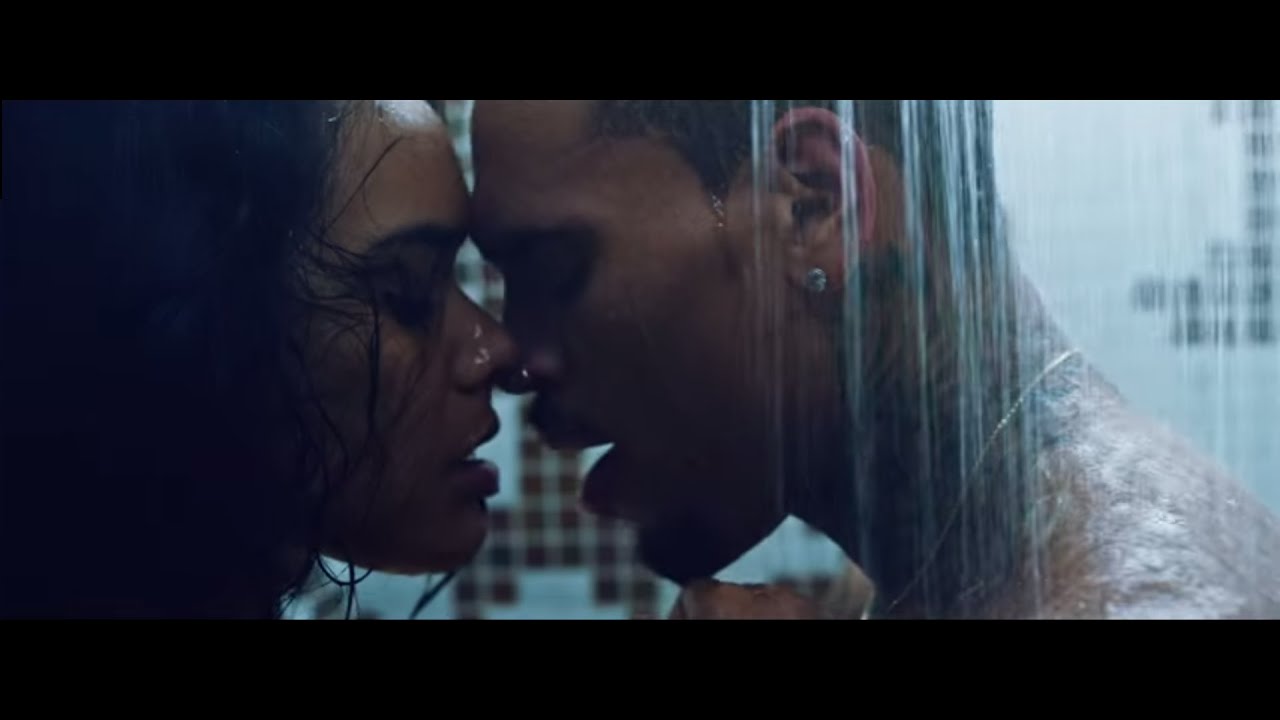 who is the gitl in chris brown back to sleep video