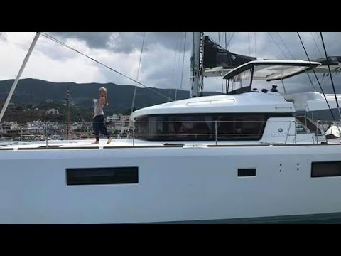 ⁣Picking up Nina and heading to Aegina - EP 44 Sailing Seatramp