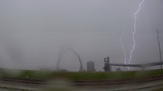 Upward lightning from the KDNL tower in downtown St. Louis by Dan Robinson 519 views 6 days ago 20 seconds