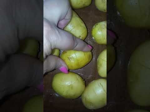 Video: Կարտոֆիլը շոգեխաշածով դանդաղ կաթսայում