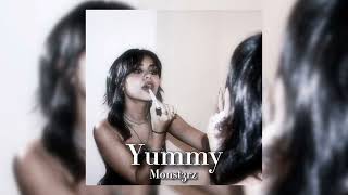 Ayesha - Yummy (Sped up) Resimi