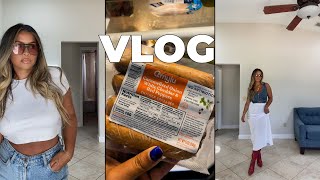 VLOG | Tylers Birthday, Shopping for Gifts + Yummy Meals/Health Journey Update