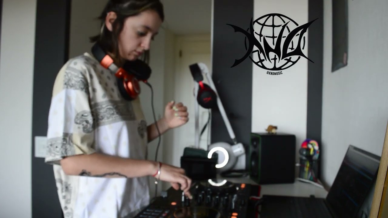 TECHNO Home Session - Candela Nuzzolese