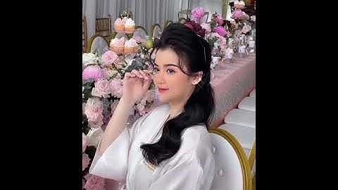 Cận cảnh vẻ đẹp mẹ chồng con dâu bà Nguyễn Phương Hằng