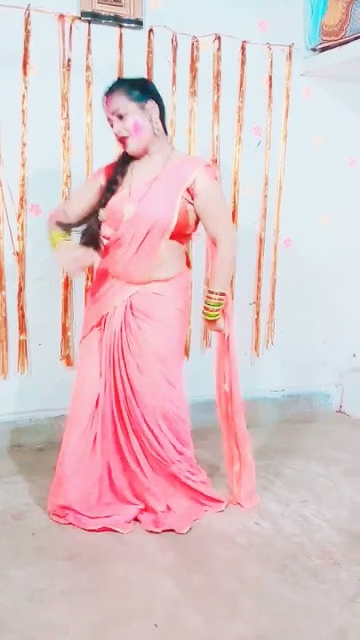 holi ke din dil khil jaate hain lyrics