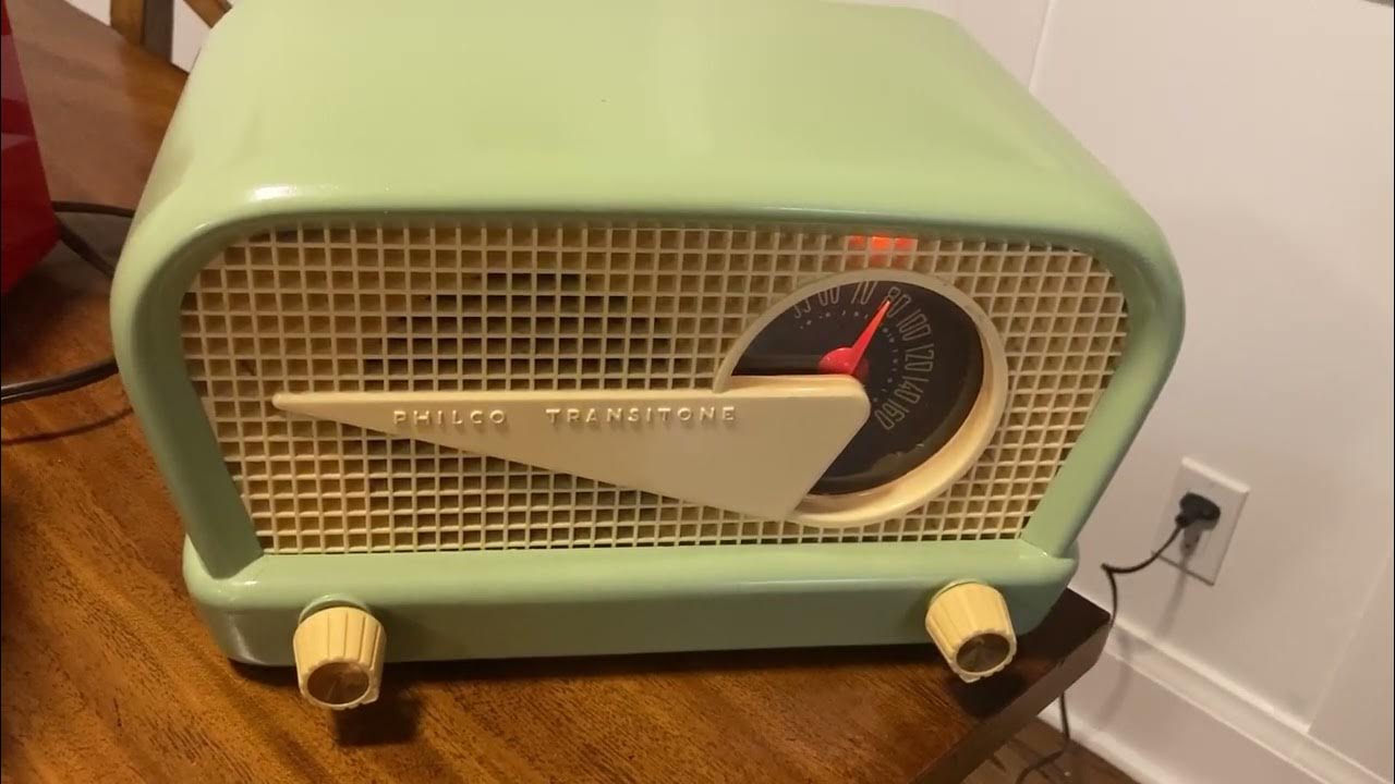 1948 Philco Flying Wedge - YouTube