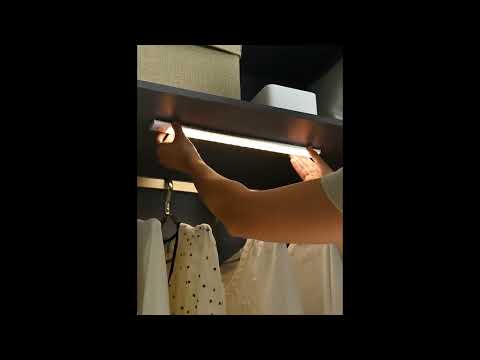 مصباح مستشعر الحركة 