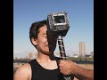 ハンマーを持った男が襲いかかってきた