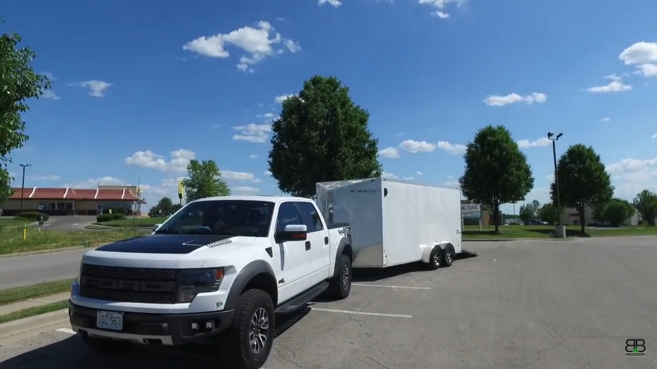 Lawn Care Season In Full Swing ► Texas, Mowing, Blowing, Makita, Cinematic Shots