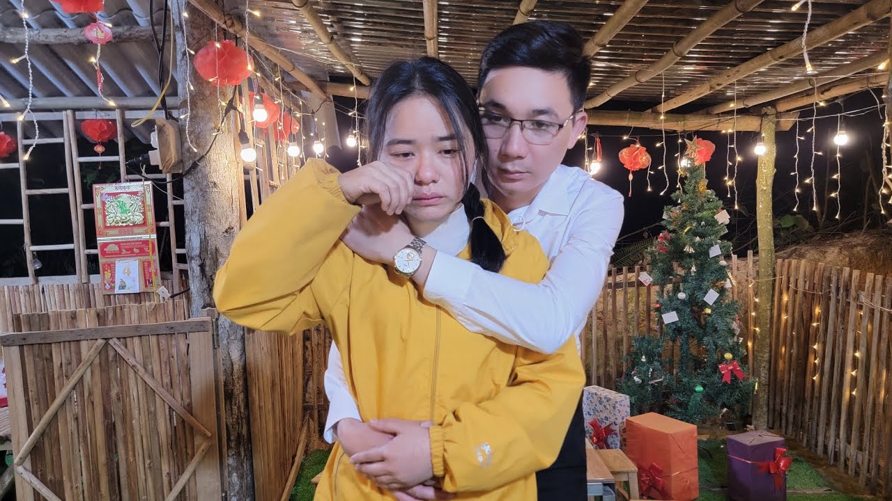 The single mother(Tieu Ly)encountered an unexpected incident, and the timely appearance of CEO Jack.