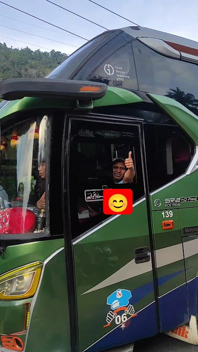 KONVOI ANTARA BUS PANGERAN DAN BUS ALS 206 DAN 06