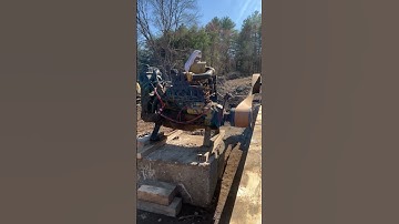 Conveyors put in place. Set the mafia blocks For the ￼power head. . Got it lined up. Belt on.