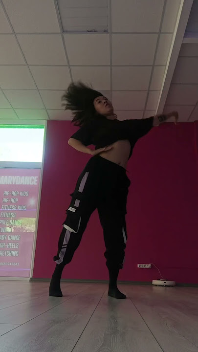 Billie Eilish My strange adicción #song #tiktokvideo #billieeilish #dancevideo #trendingshorts