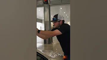 How To Replace Your Windshield Wipers In 60 Seconds 
