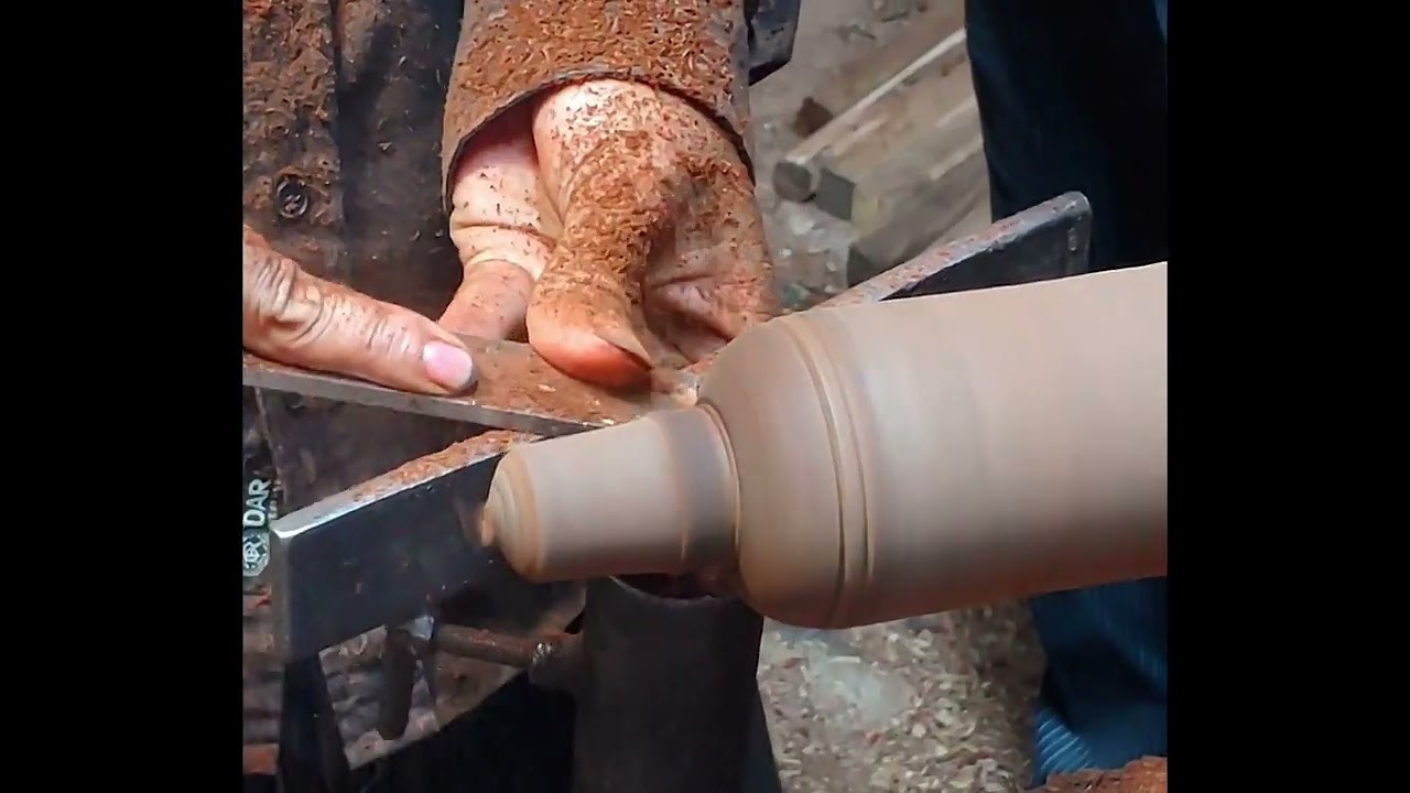 wopod cutting wood making