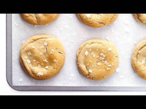 Chocolate Chip-Less Cookies