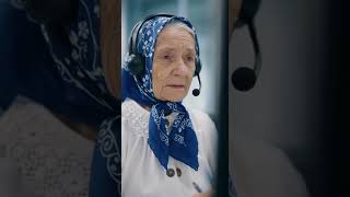 Офіс у Дніпрі. Бабуся Валентина розводить китів.
