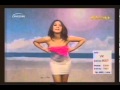Cut Memey Membuka Baju Saat Acara TV