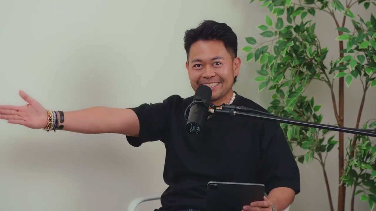 「藝術本無用」？從哲學頓悟到大館陶藝的開悟之路 (ft. c Wong 王森) - Making It with Alex See