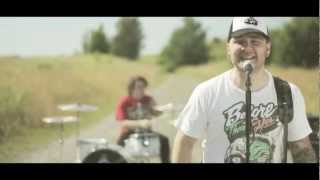 Miniatura del video "Kekkonen - "Elokuu" [OFFICIAL MUSIC VIDEO]"