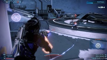 Quarian Male Engineer Platinum Solo | White | Cerberus | Venom (NR)