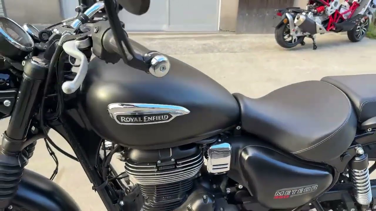 Meteor 350 Stellar/ロイヤルエンフィールド ステラブラック 正規