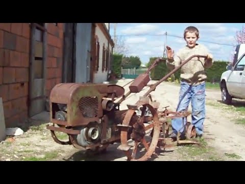 J'essaie pronunciation