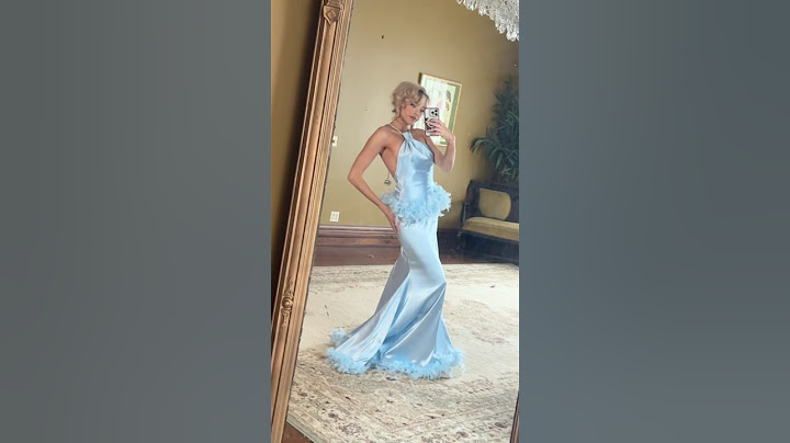 Spent 3 days making Sabrina’s Grammy dress…You might call me a busy woman #sabrinacarpenter